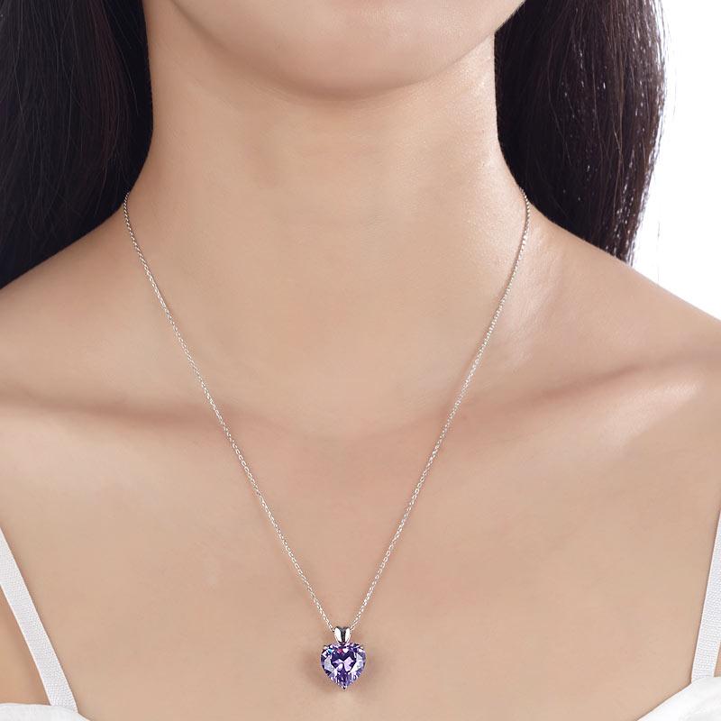 Sterling Silver 5 Karat Purple Heart Pendant Necklace